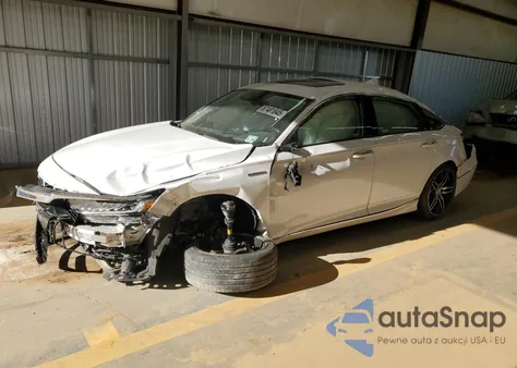 2021 Honda Accord Touring Hybrid z USA, uszkodzony, nr VIN 1HGCV3F94MA015558